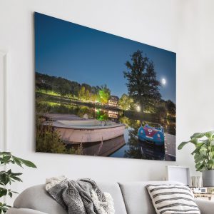 Vollmond über dem Bootshaus