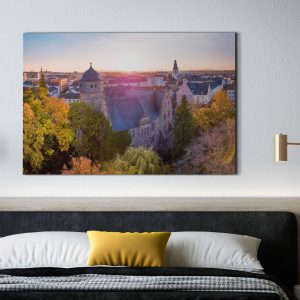 Herbstlicher Sonnenuntergang über dem Alten Schloss