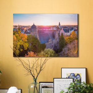 Herbstlicher Sonnenuntergang über dem Alten Schloss
