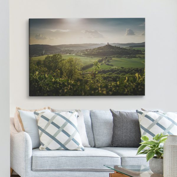 Die Burg Vetzberg fotografiert von der Westseite der Burg Gleiberg
