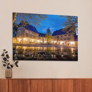 Kompturei und Propstei des Kloster Schiffenberg nach einem regenreichen Tag