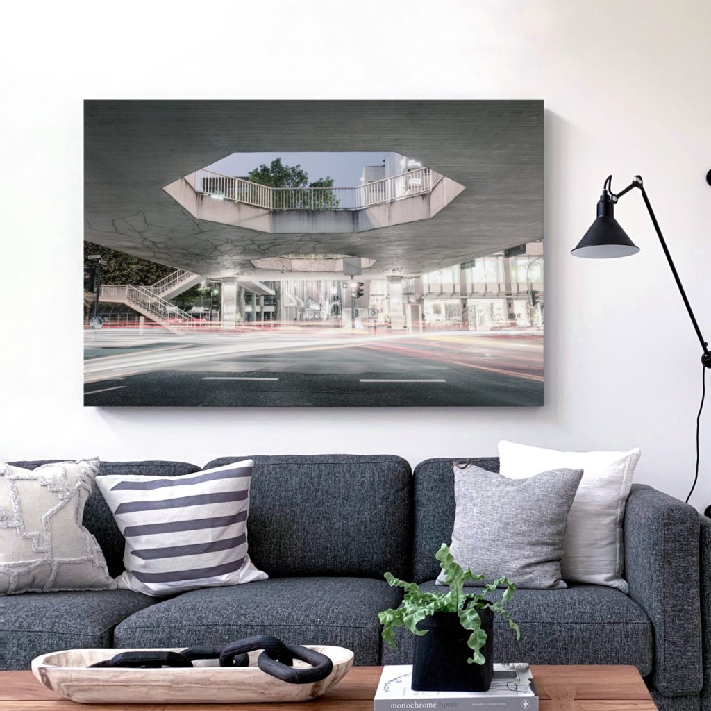 Wandbild Elefantenklo über einem Sofa