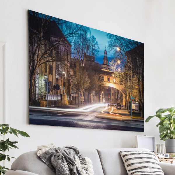 Blauer Abendhimmel über der Gutfleischstraße