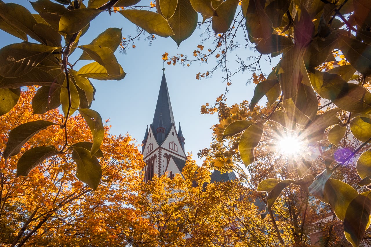 Herbsttag an der St. Bonifatiuskirche