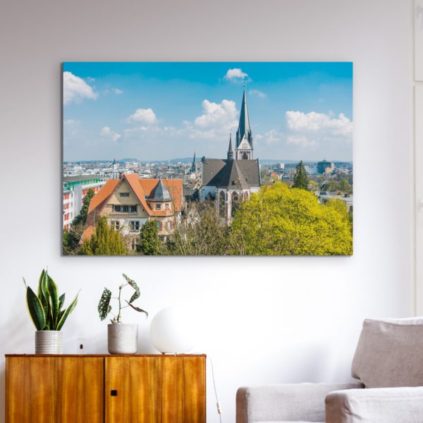 Frühlingstag an der St.Bonifatiuskirche