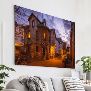 Die Bruchstraße nach Sonnenuntergang