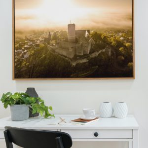 Goldener Sonnenaufgang über der Burg Gleiberg
