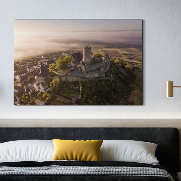 Nebelfelder rund um die Burg Gleiberg