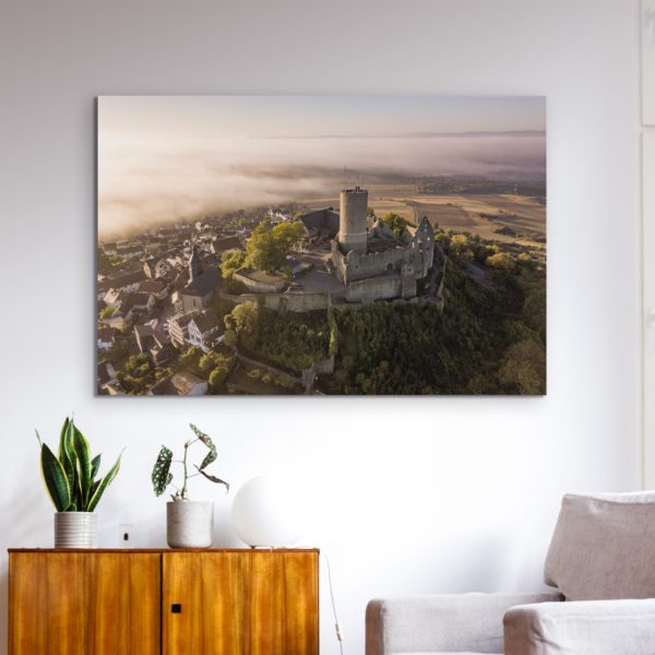 Nebelfelder rund um die Burg Gleiberg