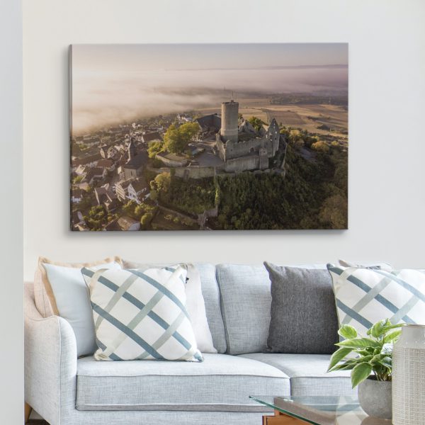 Nebelfelder rund um die Burg Gleiberg